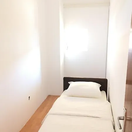 Apartment Nina
